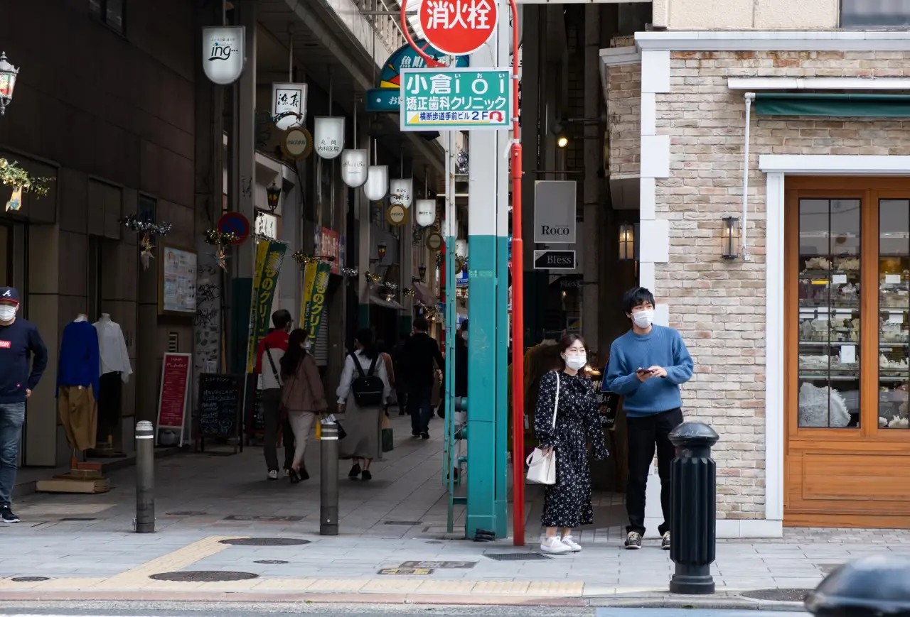 上海电商包装材料采购新趋势：气泡膜与封箱胶带如何协同降本增效